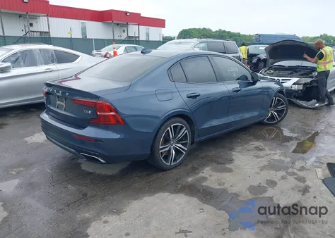 2019 Volvo S60 T6 R-Design from USA, damaged, VIN 7JRA22TM1KG005468